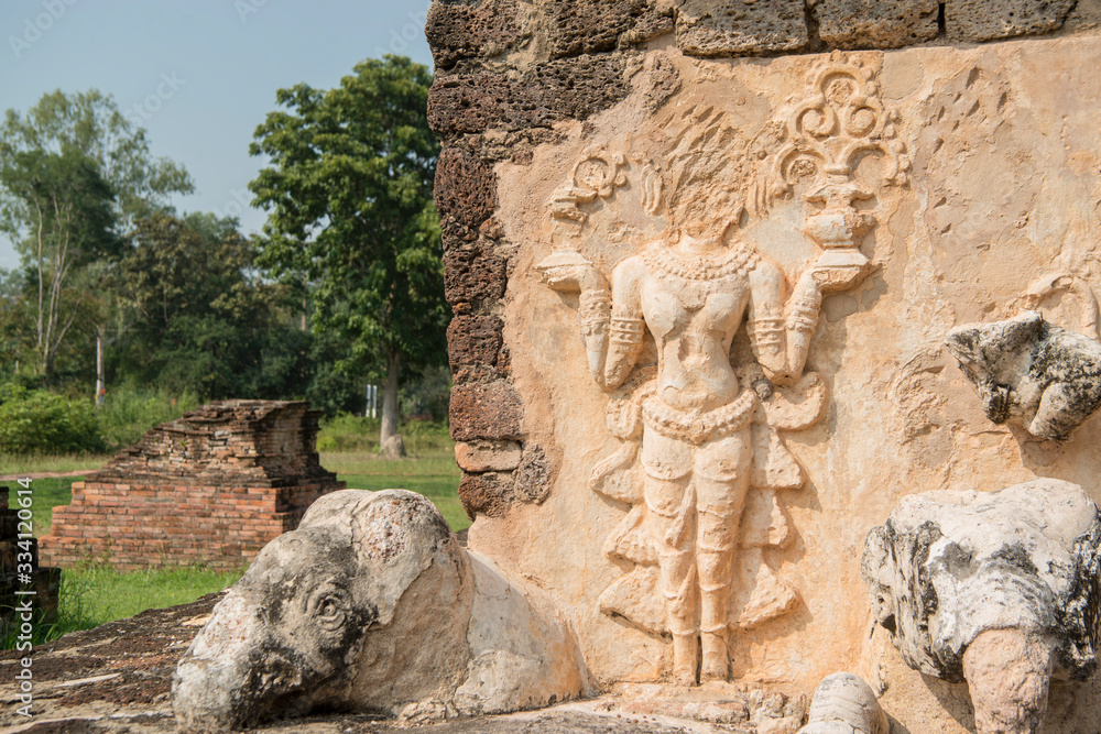 ASIA THAILAND SUKHOTHAI WAT CHEDI SI HONG