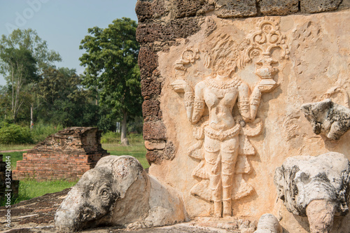 ASIA THAILAND SUKHOTHAI WAT CHEDI SI HONG