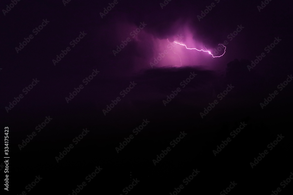 Fototapeta premium Thunder Photoshoot