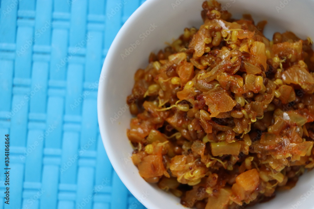 Matki Usal is a very common, vegan and healthy Maharashtrian dry curry (sabzi) made using sprouted matki or moth beans, protein rich, traditional Indian dish 