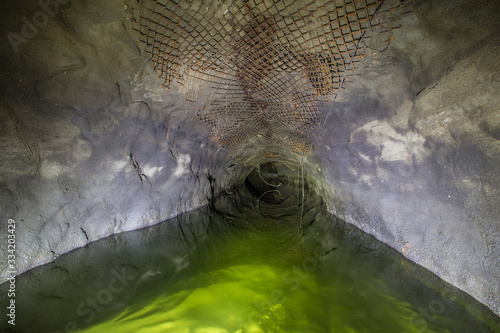 Underground gold mine tunnel settler pond Fototapet