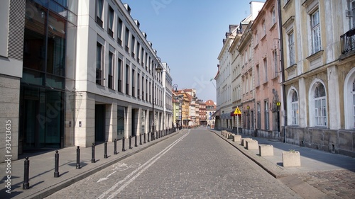 The streets and main places of remain deserted due to the coronavirus health emergency. The city empties itself of tourists and people. Stop coronavirus. © Grand Warszawski