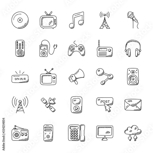  Media Icons Doodle Set 