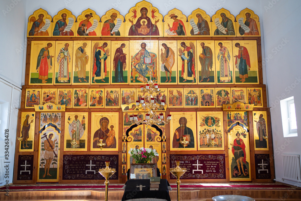 Ταπετσαρία altar and ambo Russia Bataysk 03.28.2020  Church.