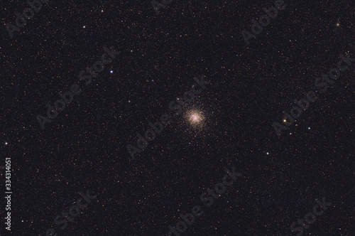 M22 grande ammasso globulare nella costellazione del Sagittario