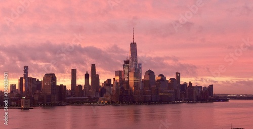Manhattan at dawn © Dave Walstad