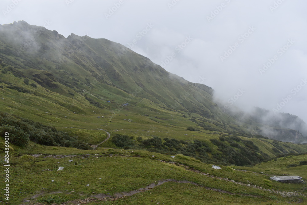 Fototapeta premium trek route, Rudranath