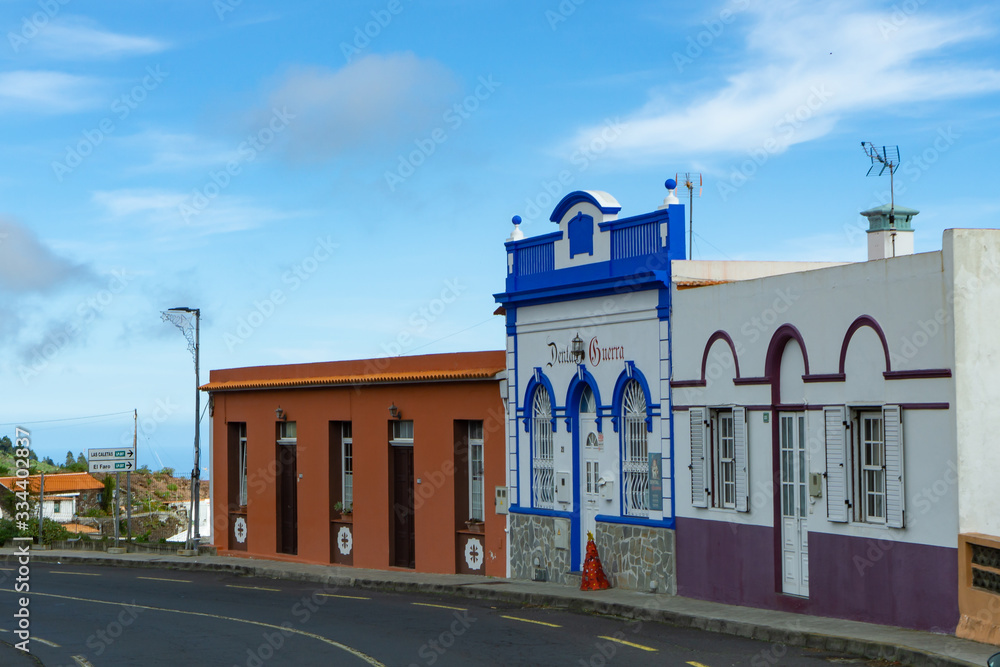 Fototapeta premium Small romantic cottages on the Canary Island of La Palma, Spain