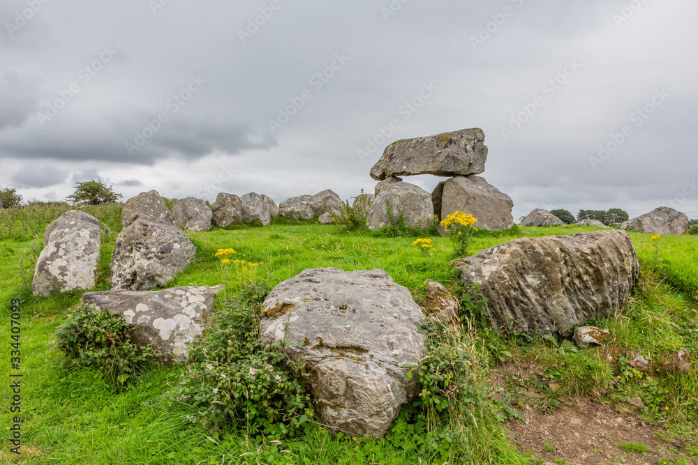 Dolmen Grab in Carrowmore Megalithic Cemetery - County Sligo, Irland