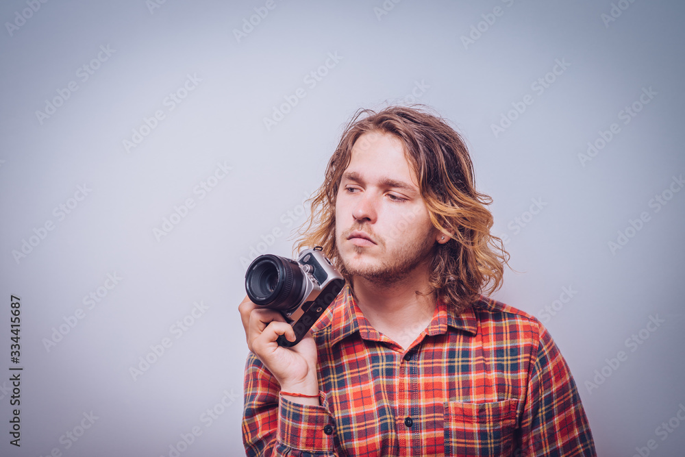 Obraz premium A man with a camera