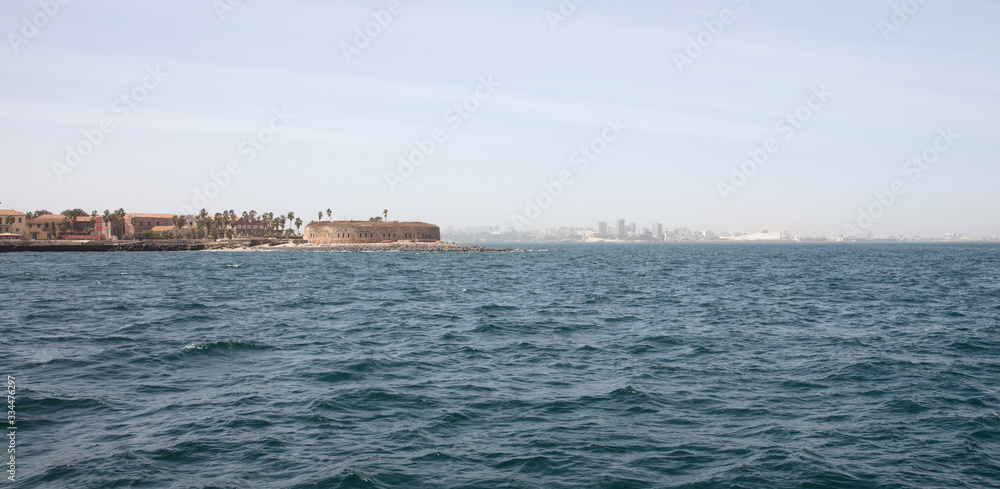 Ankunft per Boot auf der Isle de la Gorée, Dakar