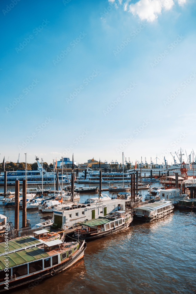 Fototapeta premium HAMBURG, GERMANY - JULY 24, 2018: Street view of Cruise ship in the harbor, Hamburg, Germany.