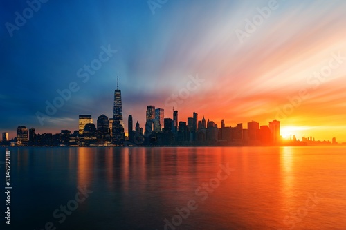 New York City skyline day and night © rabbit75_fot