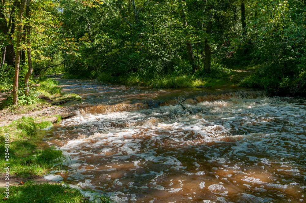 Baird Creek waterfall on the Niagara Escarpment, medium view. Baird Creek waterfall on the Niagara Escarpment, medium view.
