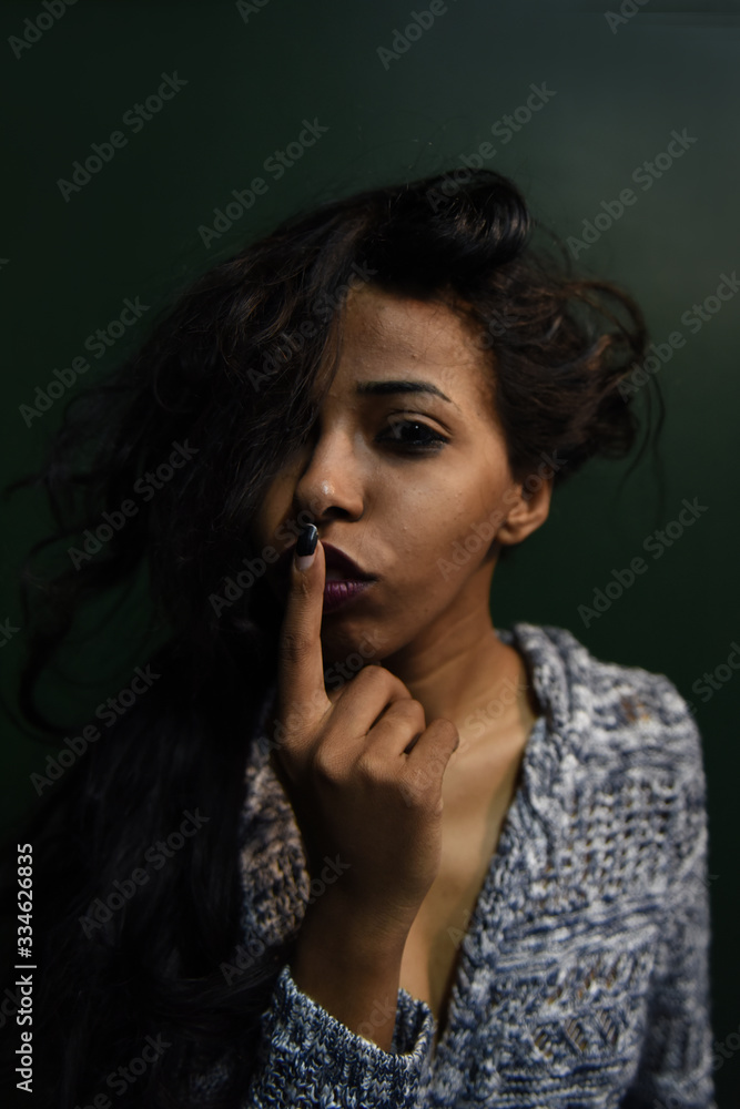 gorgeous young african woman blowing a kiss
gorgeous young african woman blowing a kiss