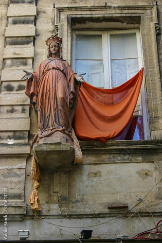 Statue de Vierge, Avignon