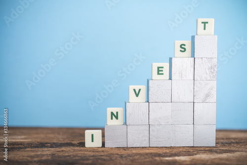 Fotografie Business and financial return on investment (ROI) concept