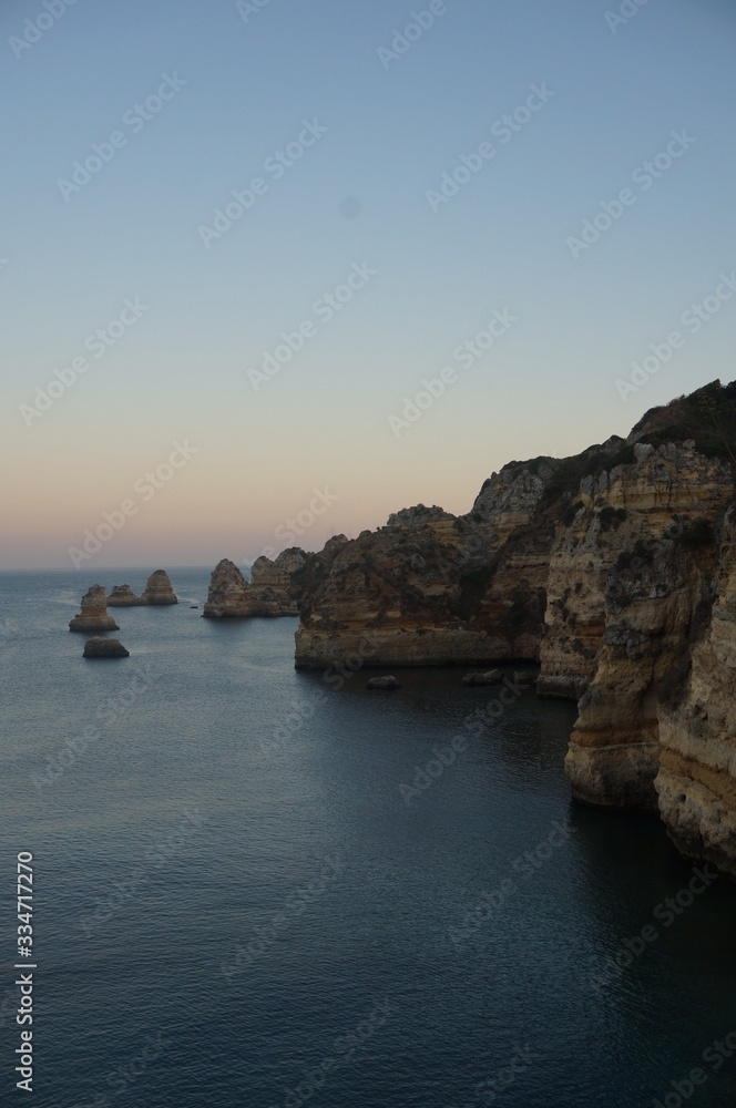 Fototapeta premium Felsen im Meer