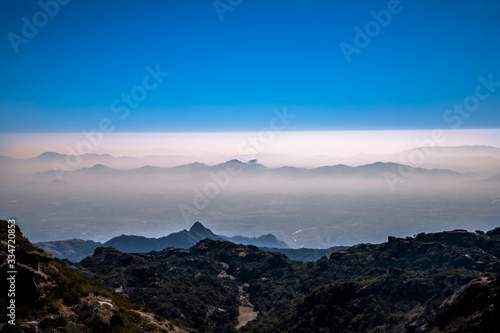 Aravali mountain range,world oldest mountain range © rohit