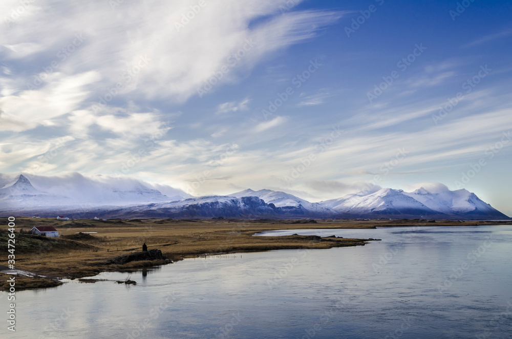 Islande : entre lacs et montagnes