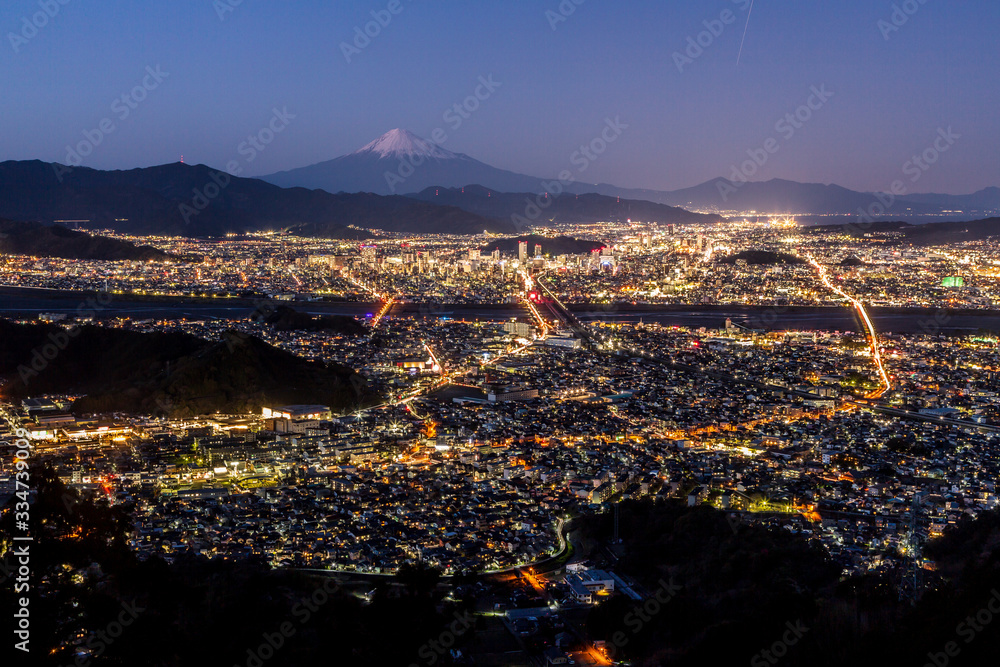 朝鮮岩から静岡市の夜景と富士山 Stock Photo Adobe Stock