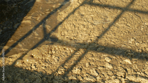 Foto Biological purification of water sewage treatment plant waste water bubbles tank