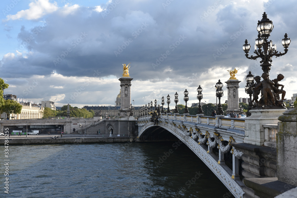 Pont Alexandre III à Paris, France
