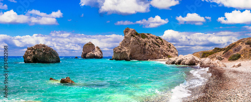 Billede på lærred Best beaches of Cyprus - beautiful Petra tou Romiou, famous as a birthplace of A