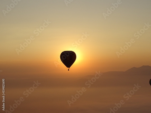 Flight in hotballoon  M  xico