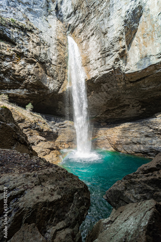 Berglist  ber Wasserfall Linthal Kanton Glarus Schweiz