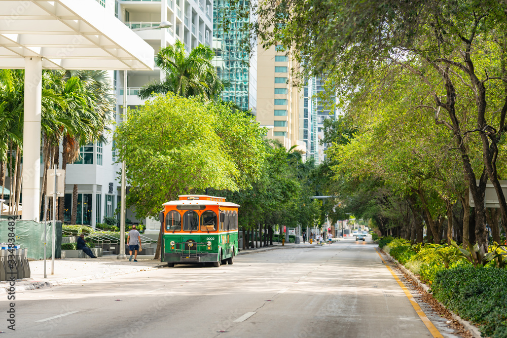 Obraz premium Desolate streets Downtown Brickell Miami FL during Coronavirus Shut Down quarantine stay at home order