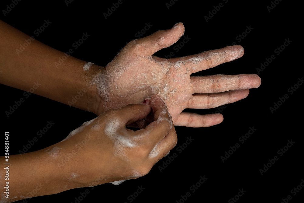 Fototapeta premium higienização das mãos em pandemia de coronavírus 