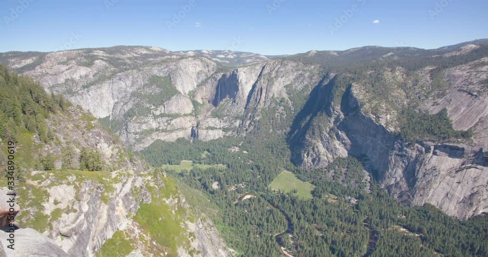 Yosemite Glacier Point Wide Pan L to R Yosemite Glacier Point Wide Pan L to R