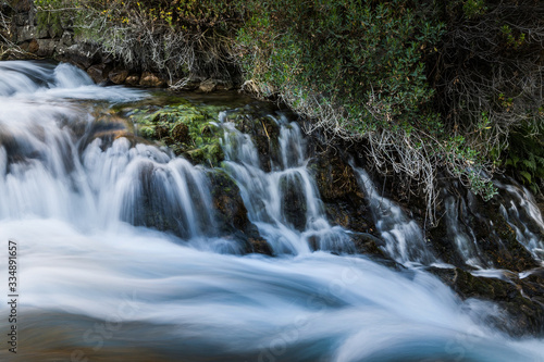 Fototapeta Naklejka Na Ścianę i Meble -  Water cascades in nature
