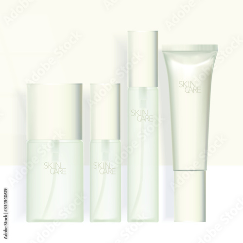 Vector mini beauty travel set