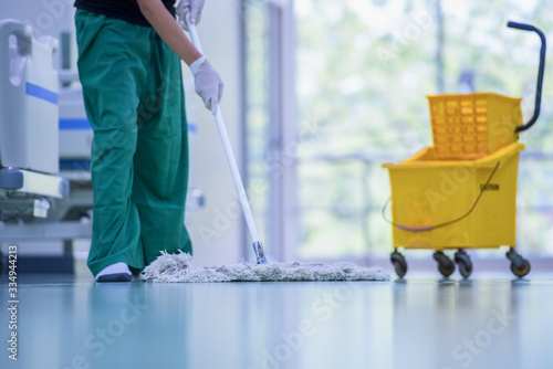 Quadro su tela Hospital cleaning,Cleaning the hospital floor.