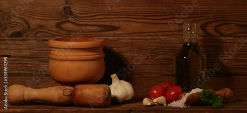 Ingredienti per fare il sugo al pesto Trapanese photo