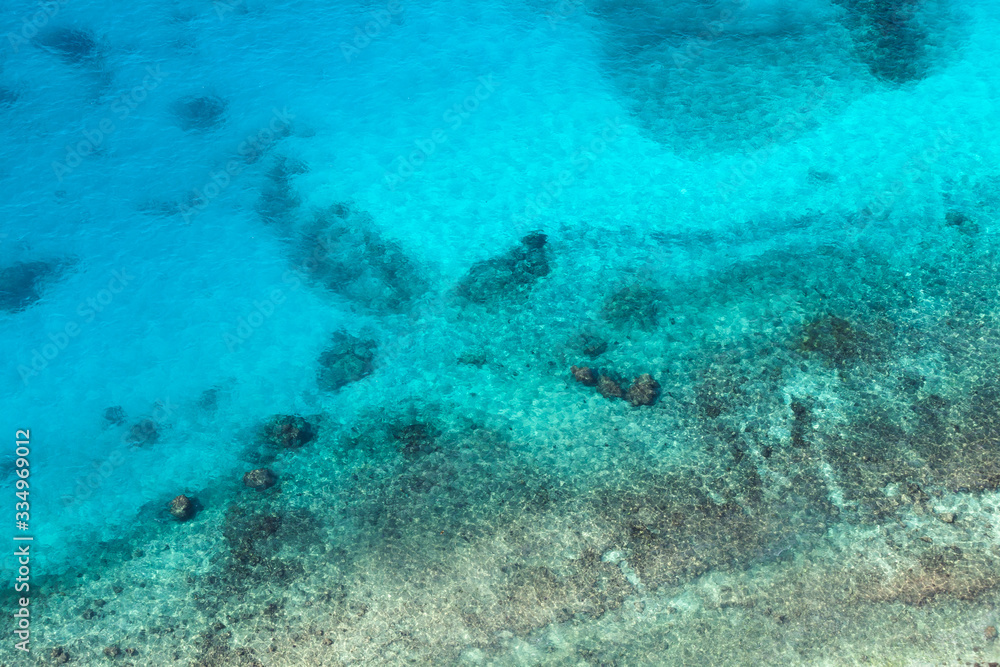 Fototapeta premium Persian Gulf, rocky seabed is under blue water