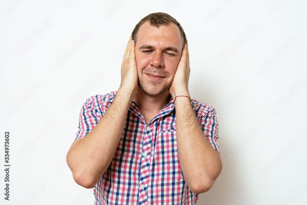 Close ears man Close ears man