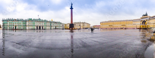 Panorama of autumn Palace Square with a view of Alexander column, Heritage museum and the building of general staff. (ID: 335016286)