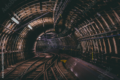 Obraz na płótnie Abandoned rail fallout tunnel