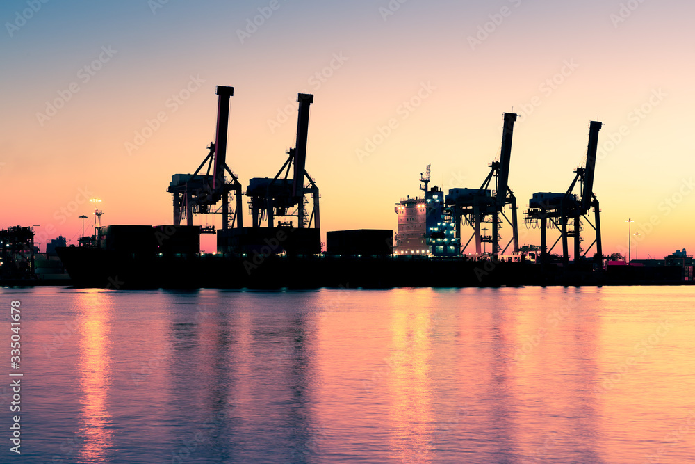 crane port silhouette