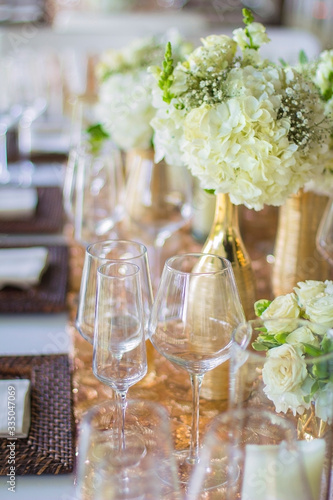 elegant wedding flower arrangement, centerpiece