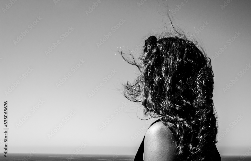Fototapeta premium silhouette of young woman