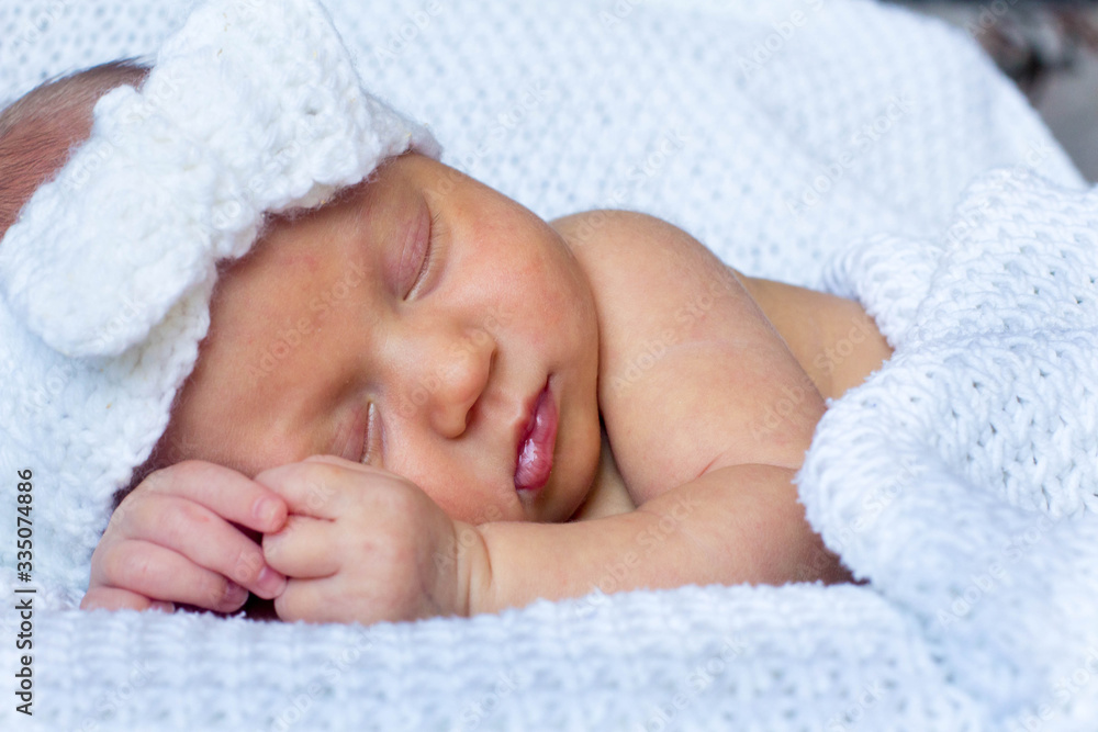 Baby, baby, sleeping, sleeping, baby, newborn, miracle, mom, daughter, son, dad, family, love, birth, white, joy, happiness Baby, baby, sleeping, sleeping, baby, newborn, miracle, mom, daughter, son, dad, family, love, birth, white, joy, happiness
