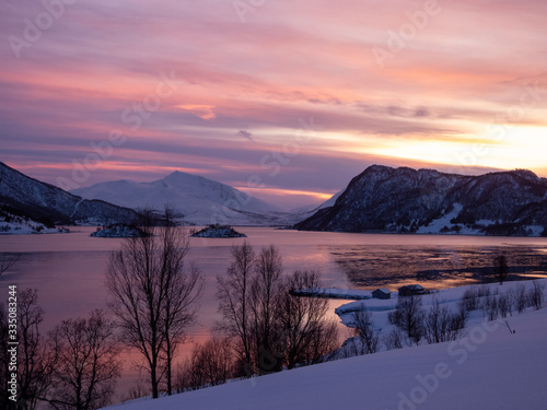 Landschaft in Troms og Finnmark, Tromsoe, Norwegen © U. Gernhoefer