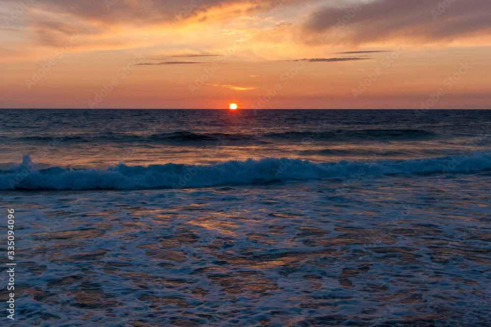 Obraz premium Coucher du soleil à Biscarrosse
