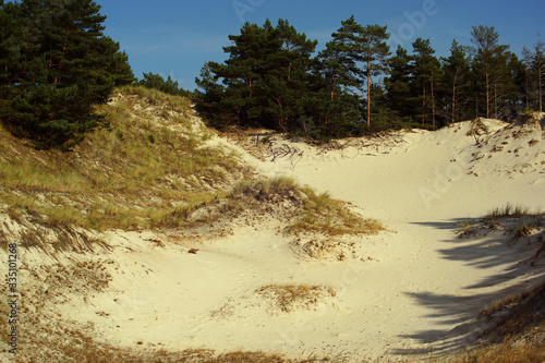 Fototapeta Naklejka Na Ścianę i Meble -  Plaża Lubiatowo Bałtyk piasek woda