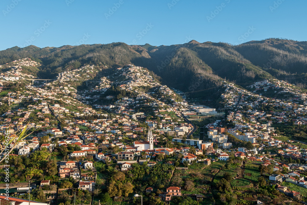 Fototapeta premium Funchal Madeira - Blumeninsel
