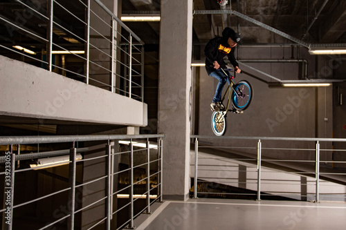Obraz na płótnie BMX w salonie